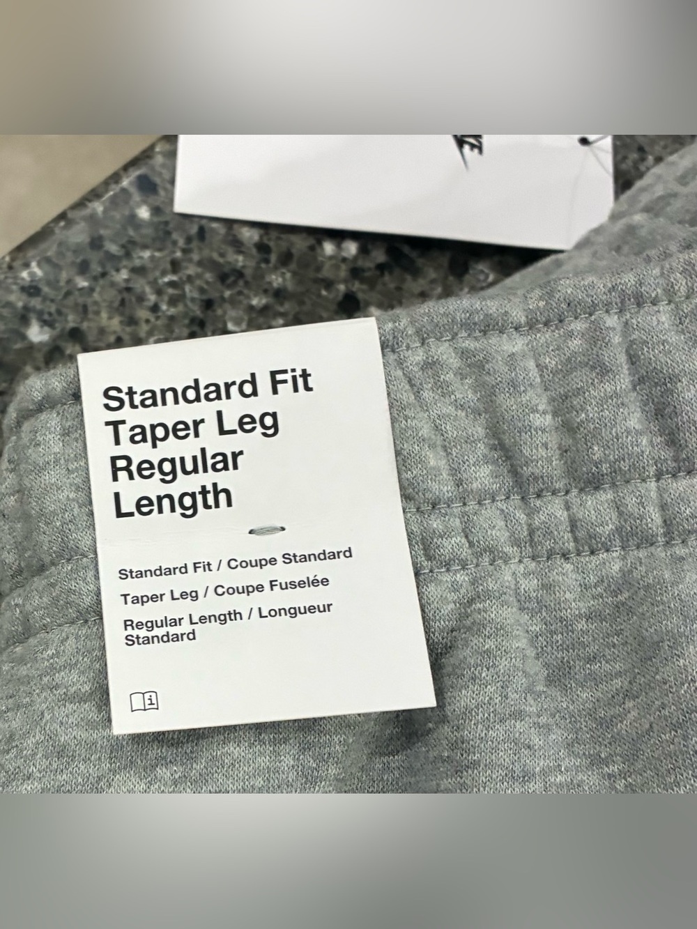 NWT Men’s NIKE Standard Fit Tapered Leg Regular Length Sweatpants, sz 3XL - Picture 7 of 7